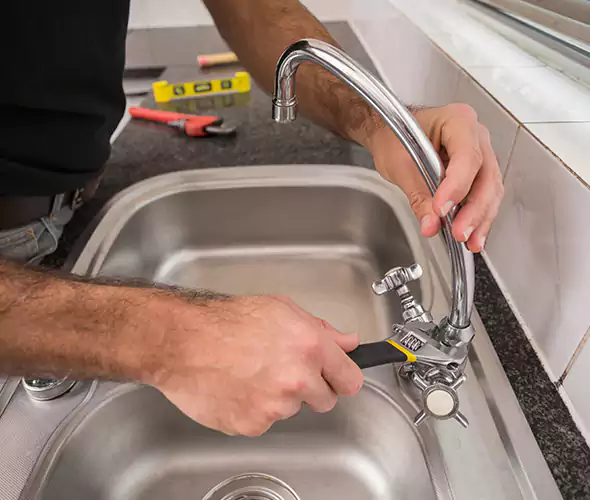 Local Experts for Faucet Repair in Garland, TX:Schedule Affordable Faucet Repair Services with Us