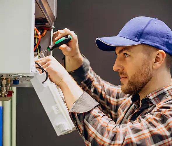 Expert Plumber for Tankless Water Heater Maintenance in Garland, TX: Schedule Professional Maintenance Services with Us