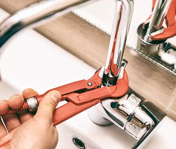 Expert Leak Repair Plumber in Garland, TX